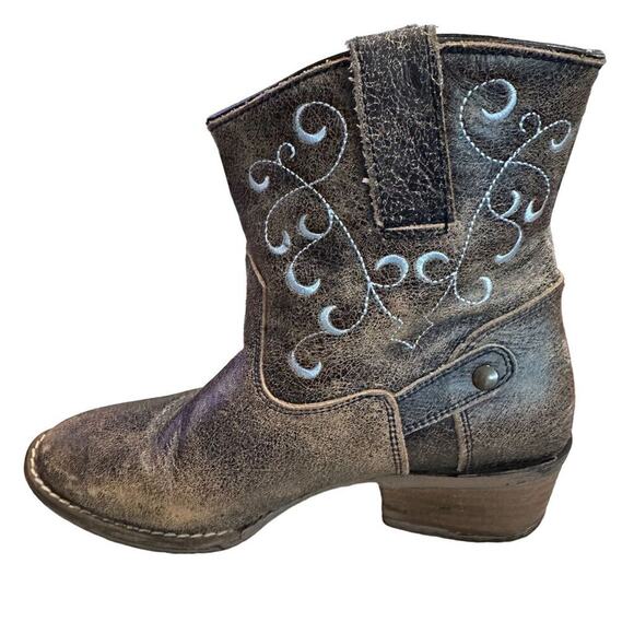 Sterling River women’s embroidered distressed leather western ankle boots size 7 - Picture 7 of 13